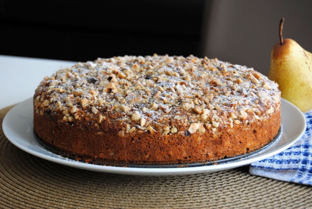 pear hazelnut cake