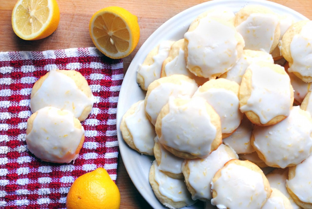 plate of lemon cookies