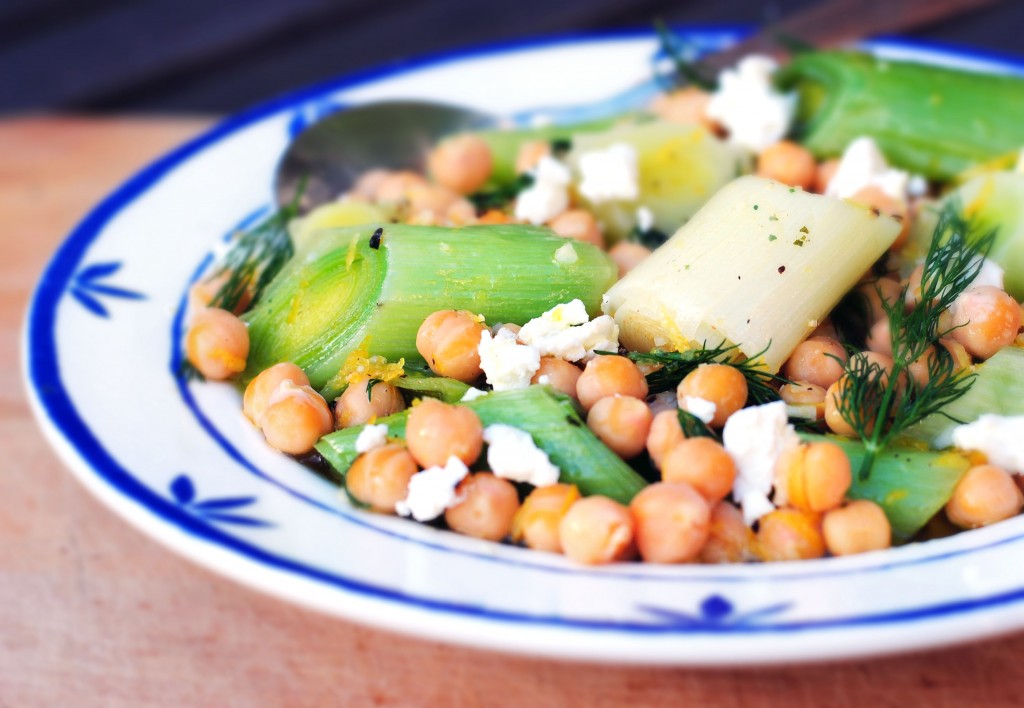 leeks with chickpeas and feta